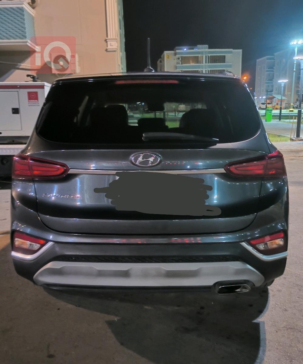 هيونداي سانتافي